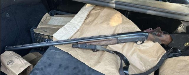 Уапсен полицаец кој одел на див лов во забранета зона