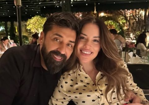 Прва фотографија од ќерката на Мина и Огњен Амиџиќ: Водителот ја прегрнува и се топи од среќа