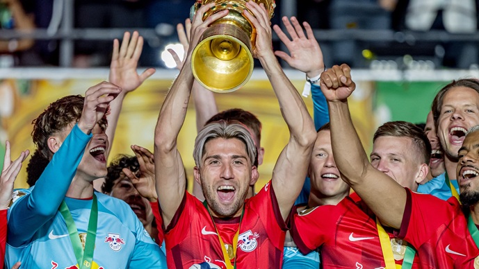 Легендата на РБ Лајпциг се повлекува од фудбалот по смртта на својот брат