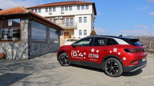 Фолксваген ја престигна Тесла како најпродавана БЕВ-марка, презеде титула и кај приклучните хибриди