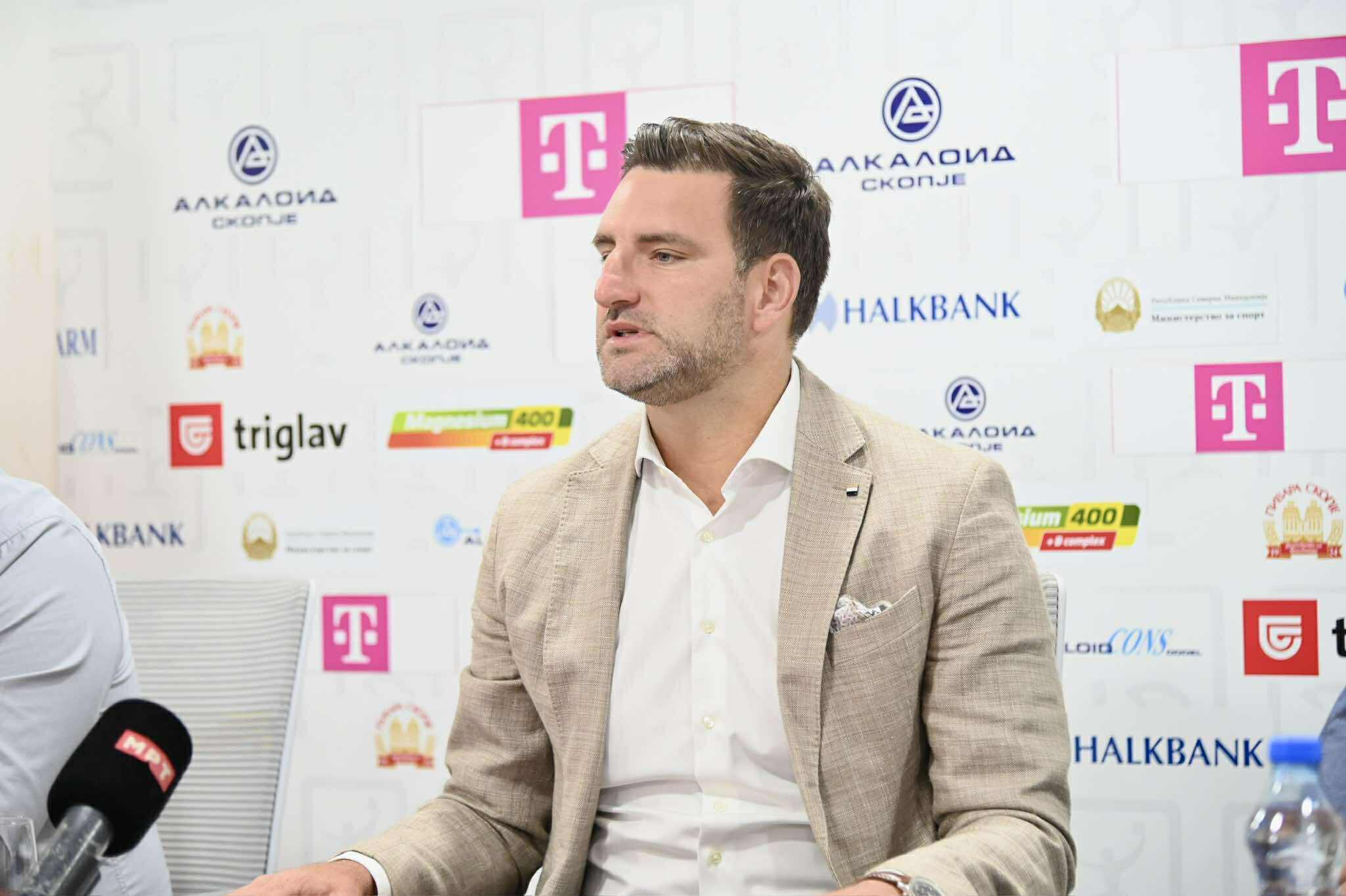 Стефанов до македонските ракометари: Верувајте во себе и играјте со срце!