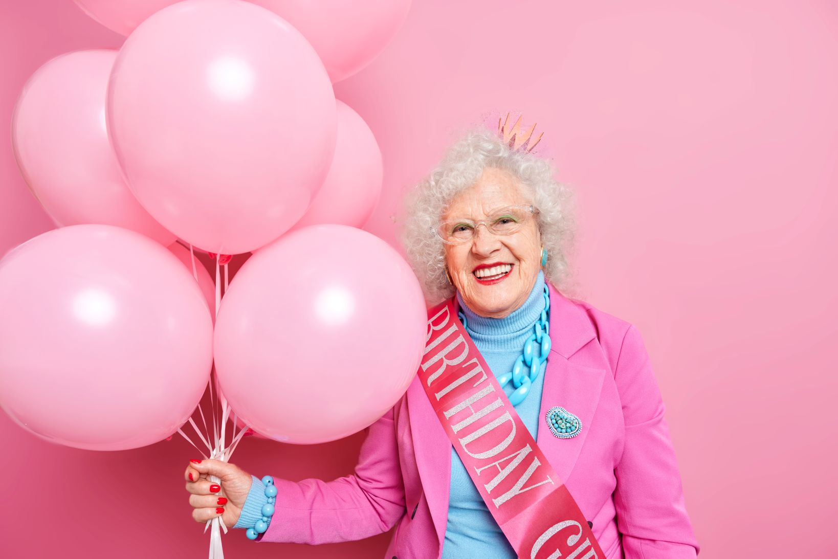 КРВТА НА „СУПЕР-СТАРИТЕ“: НАУЧНИЦИТЕ ЈА ОТКРИВААТ ТАЈНАТА НА ДОЛГОВЕЧНОСТА