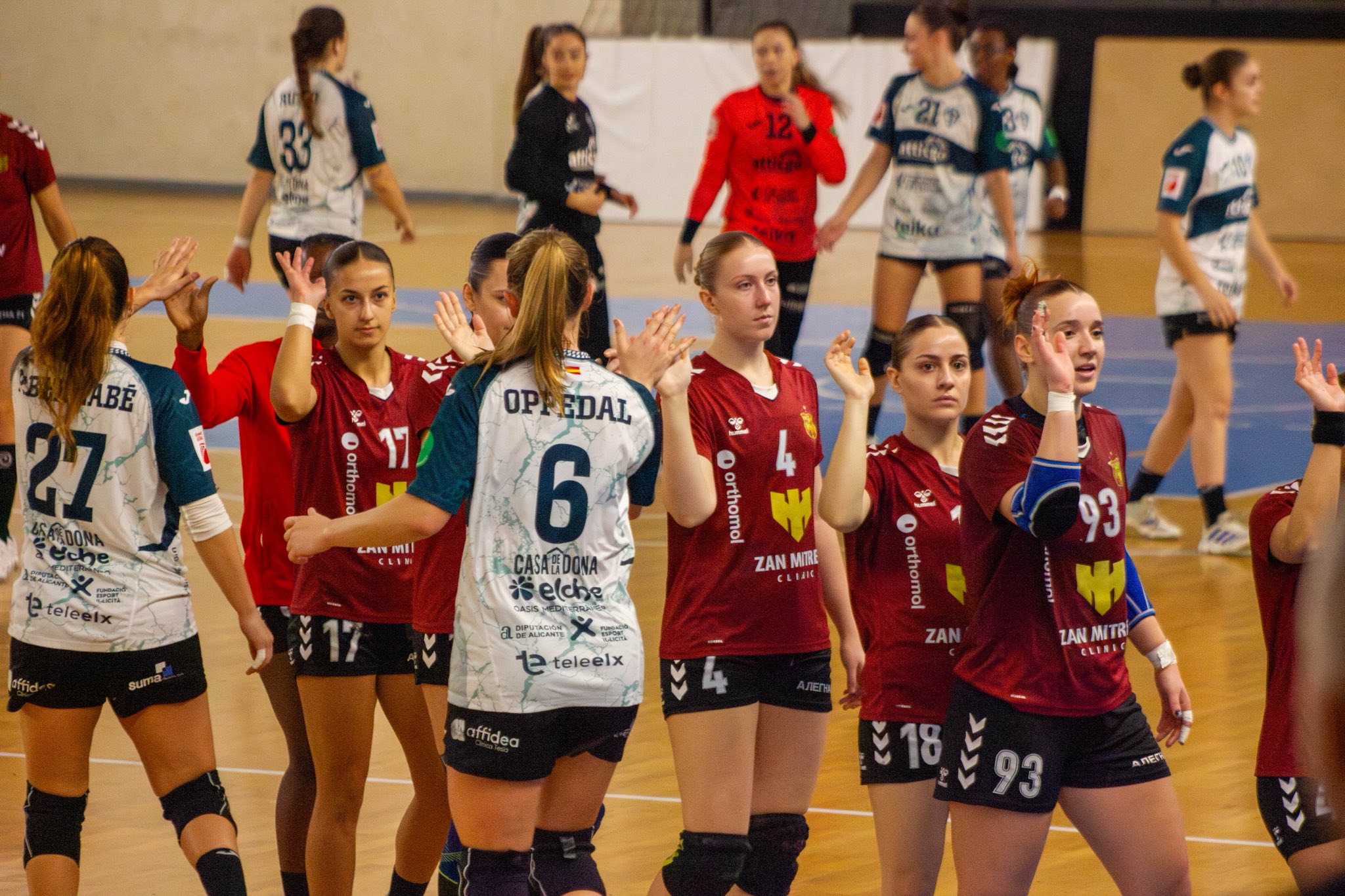 Го елиминираа Ѓорче Петров, сега се на добар пат до полуфиналето на ЕХФ Купот