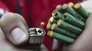 Тешко повредено 12-годишно дете, му пукнала петарда во раката