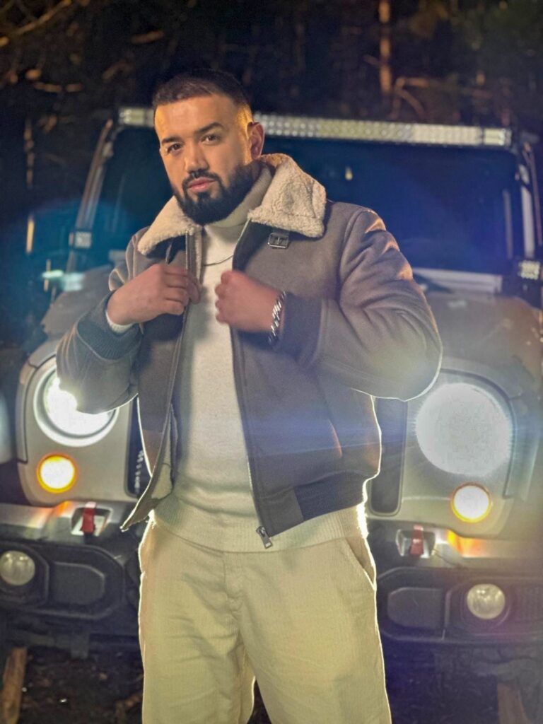 Елвир Мекиќ ѝ подари нов музички „Дијамант“ на својата публика