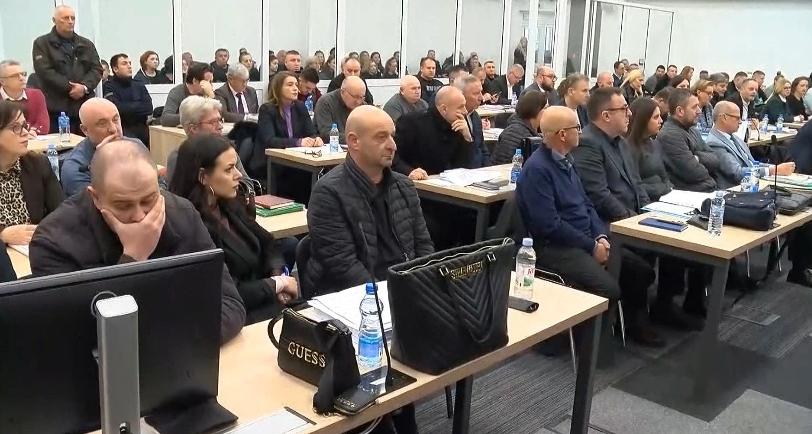 Тензично стартуваше денешното рочиште за пожарот во кочанската дискотека