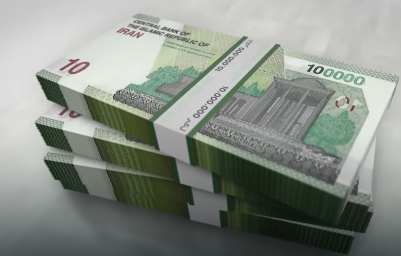 Која е валутата која се распадна во однос на доларот и еврото?