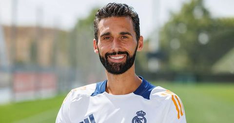 Познат наследникот на Алонсо, друга клупска легенда ги презема „кралецвите“!