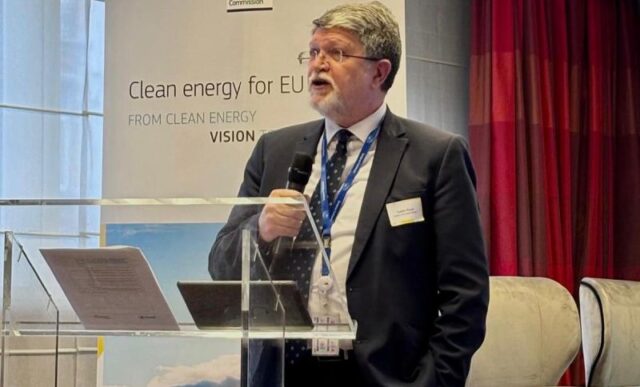 Пицула за прославата на српскиот државен врв во „Информер“: „Со такви луѓе не може да има понатамошни преговори за влез во ЕУ“