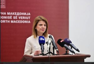 Лукаревска: „Нови 20 милиони евра задолжување додека власта секој ден врти криминални тендери“ објави Скопје1.мк