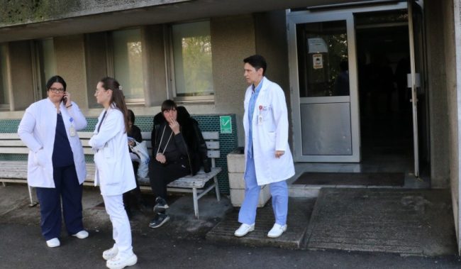 АЛИУ ГИ ПОВИКА ЛЕКАРИТЕ ОД ДИЈАСПОРАТА ДА СЕ ПРИЈАВАТ ДА СОРАБОТУВААТ СО МАКЕДОНСКОТО ЗДРАВСТВО