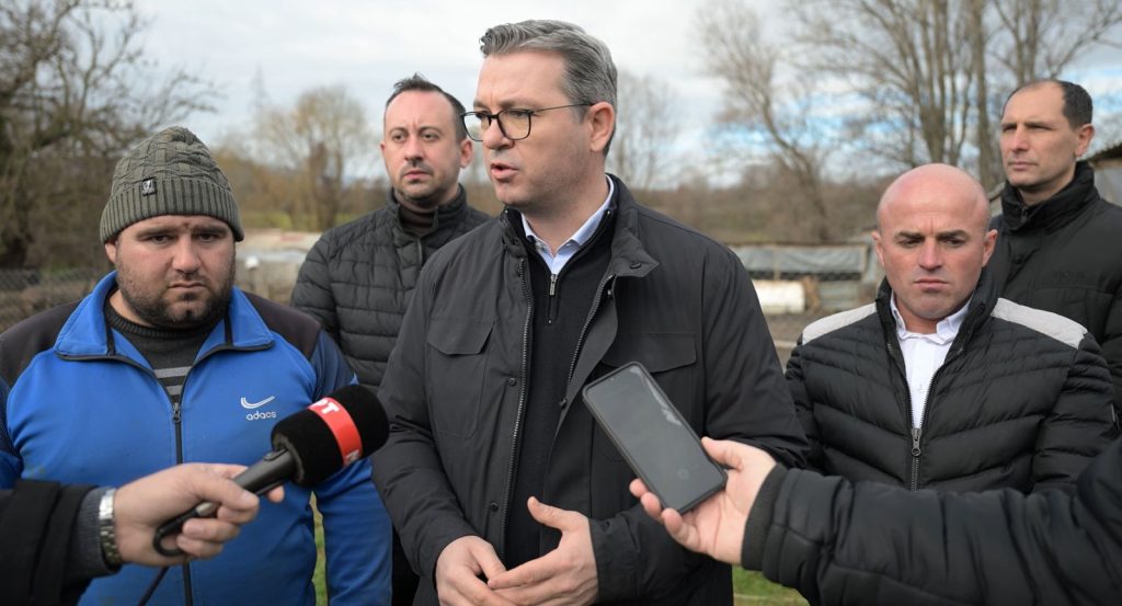 Ќе се обесштети фармерот од Струмичко кој во поплавите загуби стадо овци и јагниња – вели Трипуновски