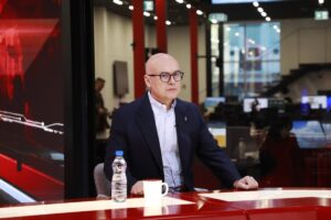 Вучевиќ: Блокадерите сакаат да го ликвидираат Вучиќ бидејќи не им ја предава власта без избори