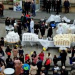 20 кувари спремија над 4.500 порции бадников ручек за граѓаните на Кавадарци