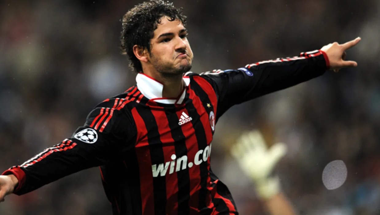 Пато се враќа на фудбалот: Купува клуб од Англија?