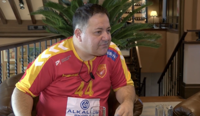 Мирослав Попоски патува на 30-то големо натпреварување да ја бодри Македонија | ВИДЕО