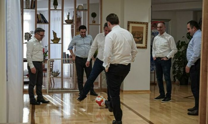 ДУИ: Владата да престане со политики што ги ограбуваат граѓаните и да сфати дека државата не се гради со казни на оние што се жртвувале