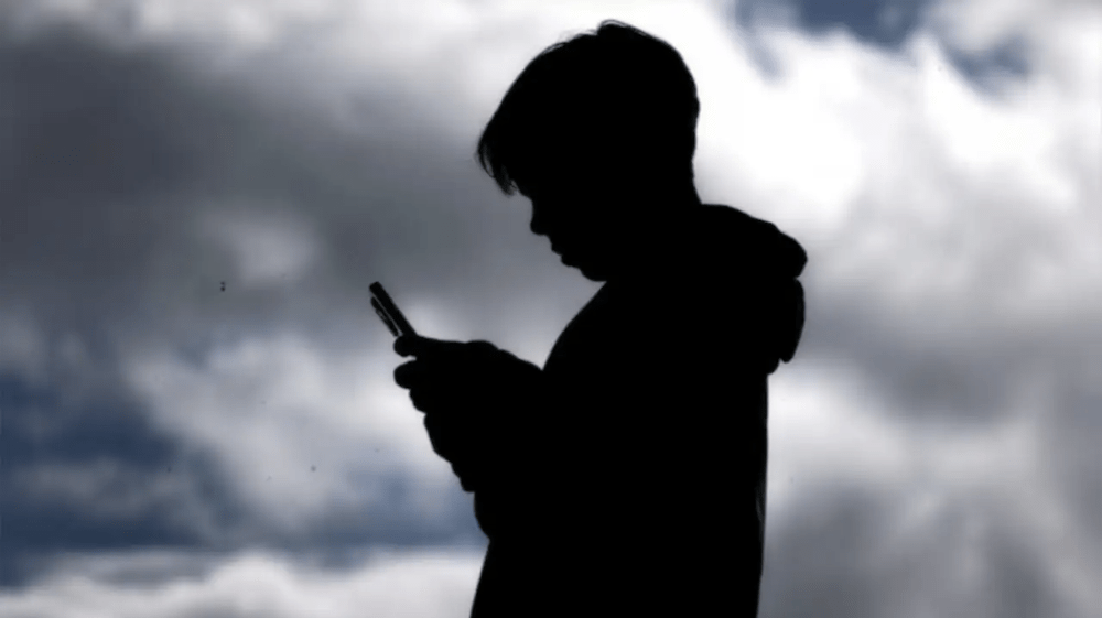 ЕУ разгледува забрани за социјалните мрежи за деца во 2026 година