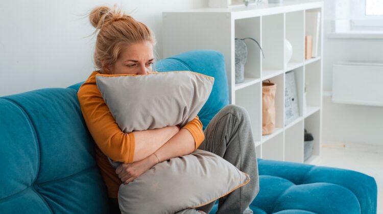 Овие навики често ги имаат луѓе што имале тешко детство (и не се ни свесни за тоа)