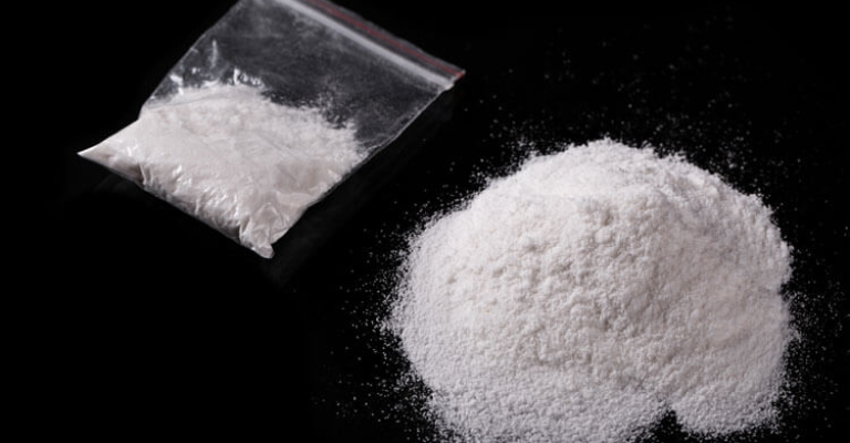 Десет килограми кокаин откриени во џип со скопски таблички