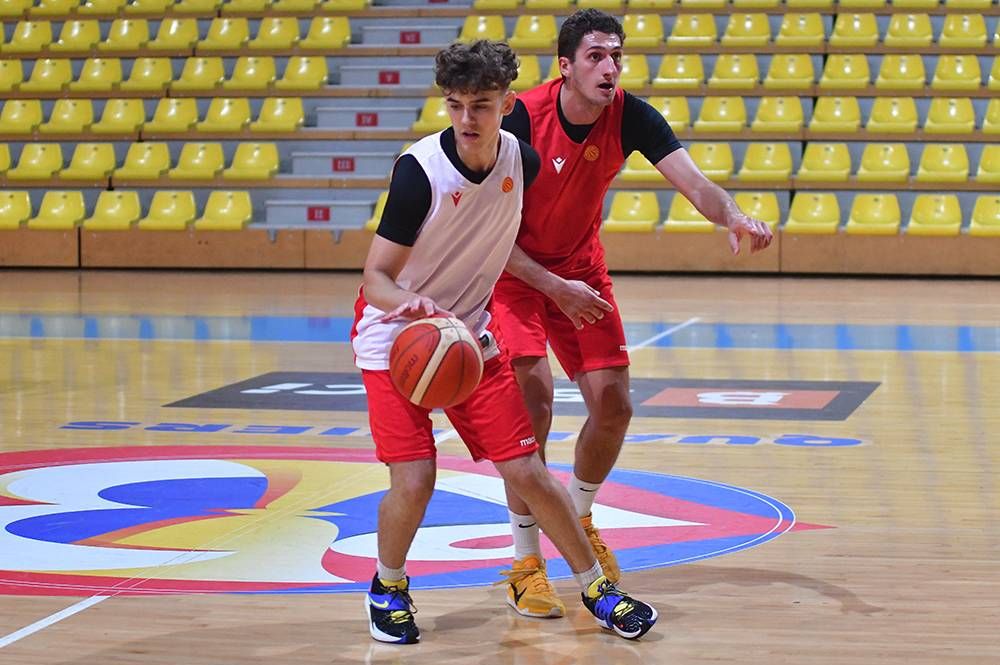 Рубин Стефанов се врати во Македонија – ќе го спасува Ангели од испаѓање!