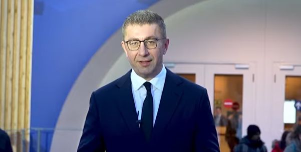 Мицкоски: Во Давос ги презентирав за нас клучните проекти, а тоа се Бошков Мост и Чебрен и Галиште