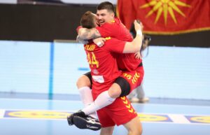 Серафимов: Да покажеме борба за Македонија, резултатот ќе дојде