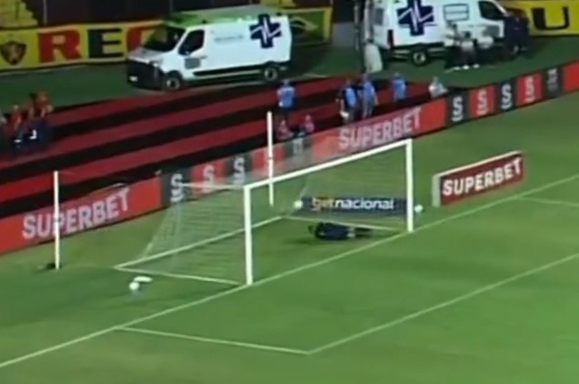 Необичен гол во Бразил од паркинг