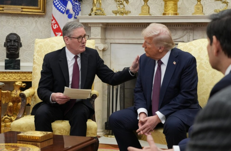 Стармер би поддржал американски напади врз Иран