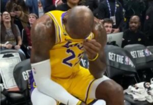 Леброн плачеше во Кливленд, лејкерси растурени