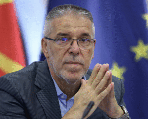 Македонскиот јазик го признава целиот свет. Ставот на Бугарија треба да го игнорираме