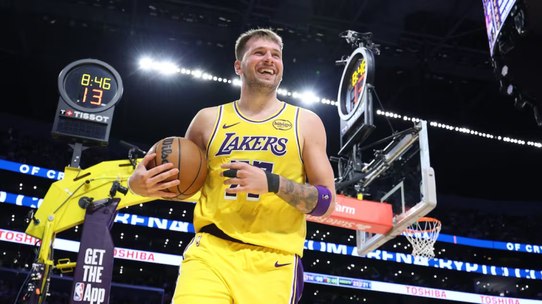 Лука Дончиќ игра во животна форма и е близу МВП награда