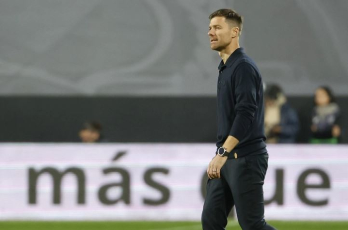 Алонсо сам одлучи да го напушти Реал поради себичноста на играчите и отсуството на поддршка од раководство