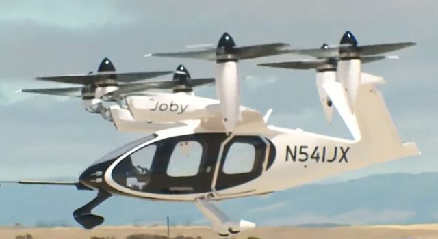 Лет со брзина од 320 км/ч: Дубаи ќе започне со комерцијални летови со воздушни такси до крајот на годината