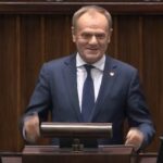 ЕУ ќе пропадне ако не се вооружи и не остане обединета, порача Туск