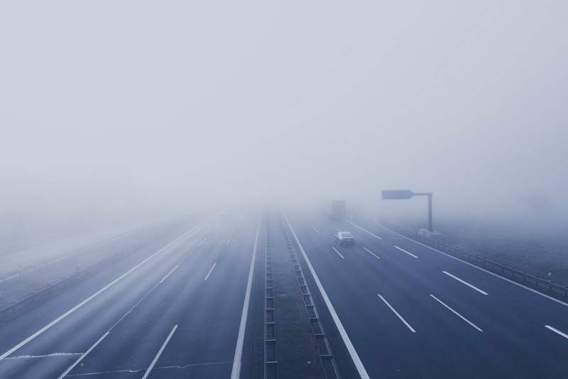 Магла и одрони на патиштата, апел за внимателно возење