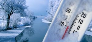 Дожд и снег наизменично, температурите продолжуваат да паѓаат