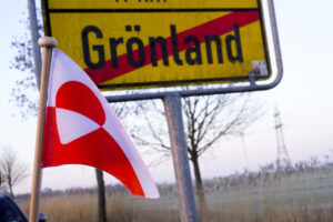 Предупредување на Гренланд: Подгответе се за можна инвазија