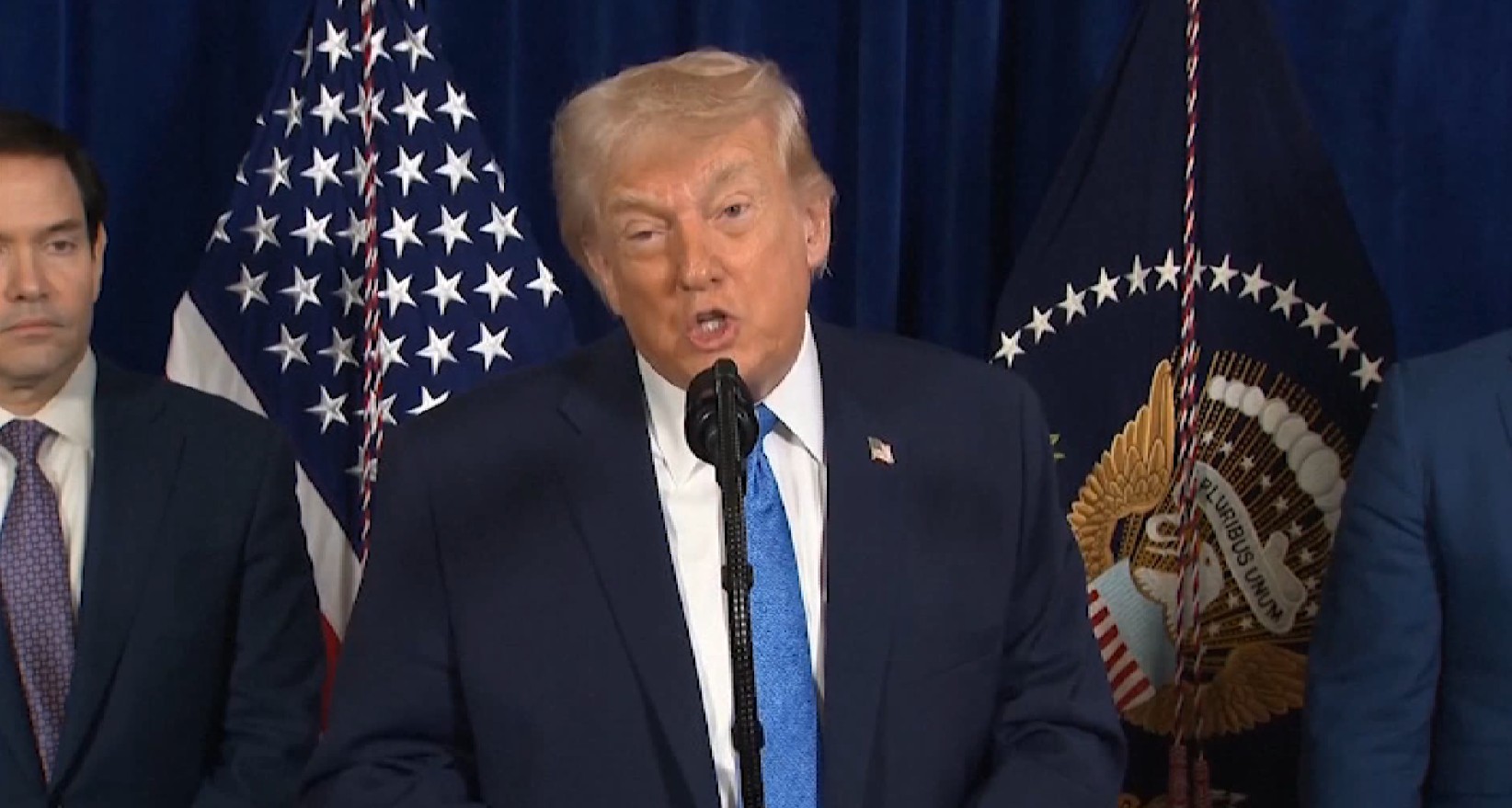 По Венецуела, Трамп со отворена закана и за уште пет држави