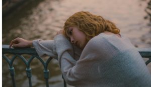 3 ВИДОВИ ВЕЖБИ КОИ ГИ ЛЕКУВААТ ТЕЛОТО И УМОТ ОД СТРЕС: Во рок од 10 минути тренинг, ќе забележите дека сите ваши грижи исчезнале!