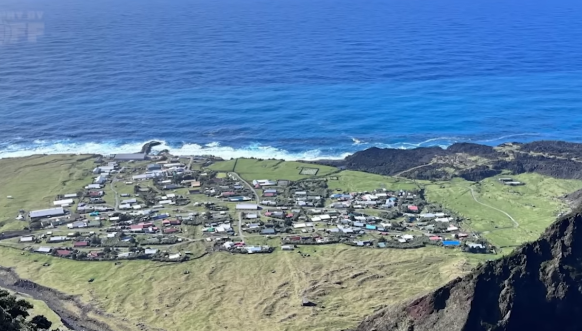 Остров каде што нема криминал, хотели и сигнал за мобилен