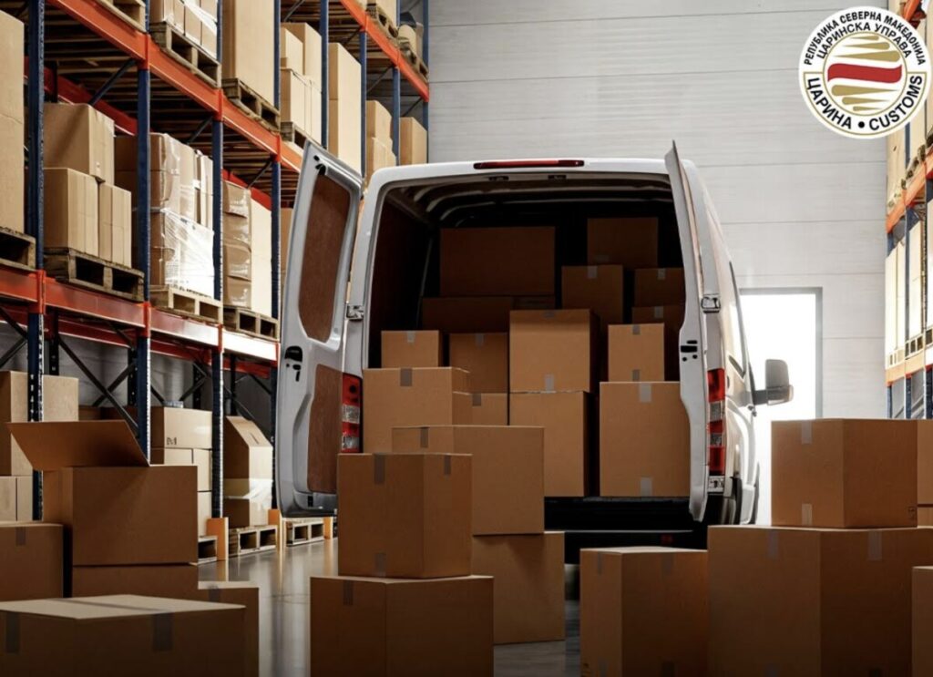 Фирма нелегално вршела поштенски услуги и криумчарела пратки – Царинска управа поднесе кривична пријава против две лица