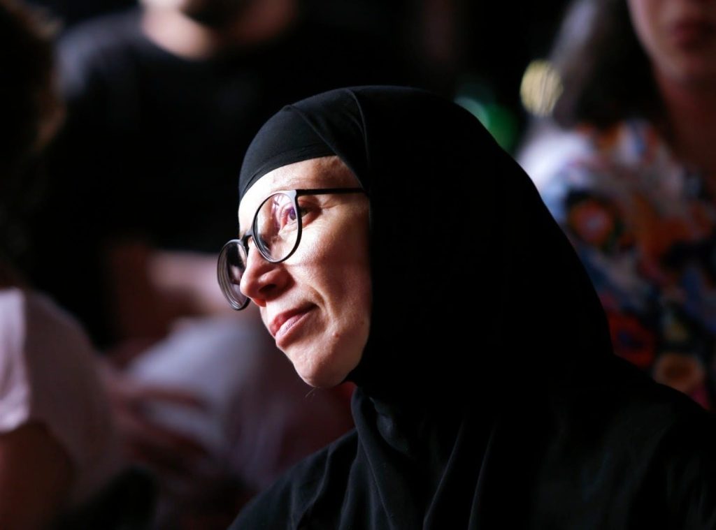 (ИНТЕРВЈУ) „Христос ни е потребен – не како религиозен симбол, туку како кислород за нашето општество”