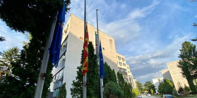 Тетовец изнудувал пари од својата партнерка под закана дека ќе објави нејзини експлицитни фотографии