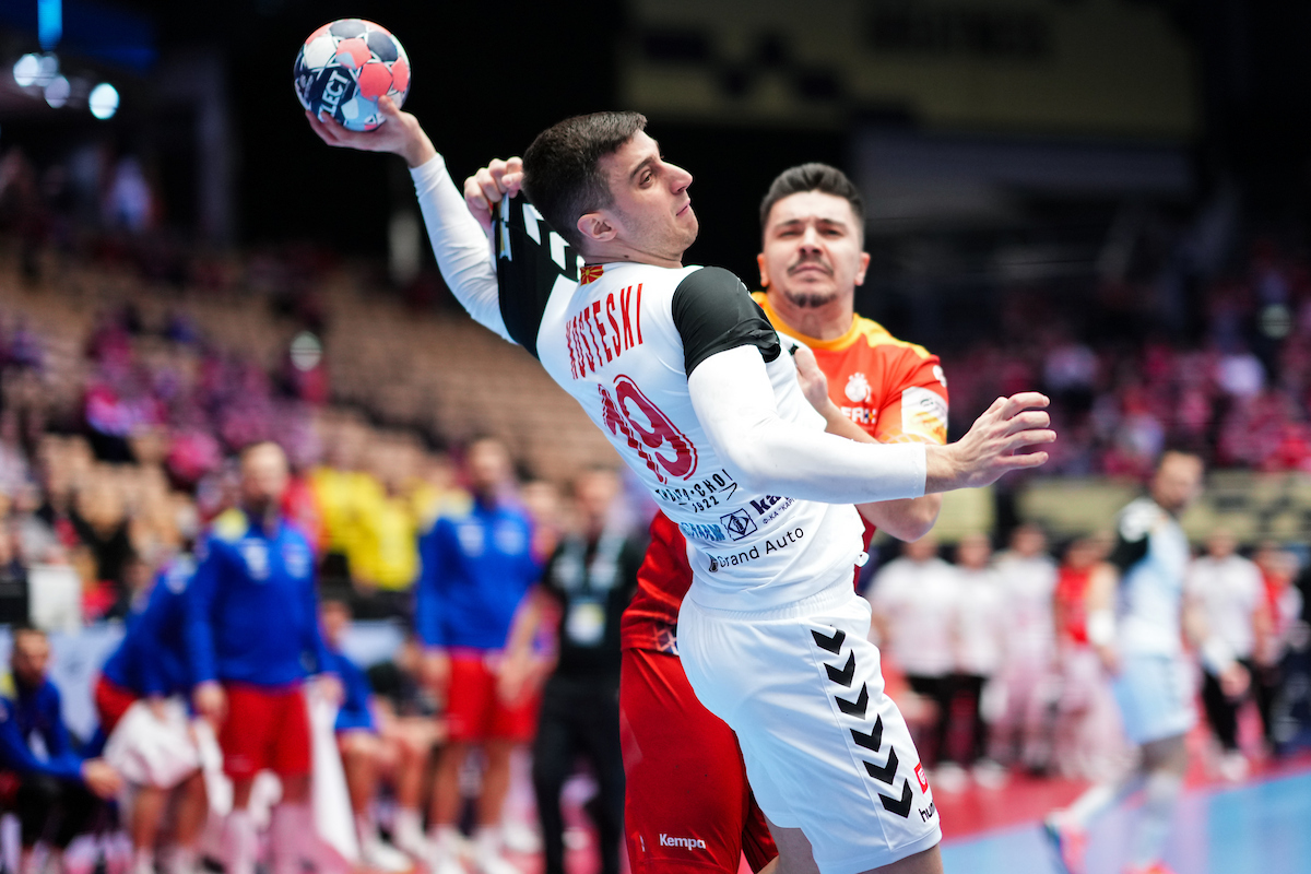 ВО ЖИВО  Ждрепка за бараж за СП 2027