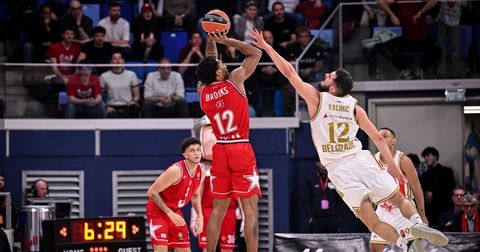 Магичната Црвена Звезда впиша спектакуларен триумф во Милано!