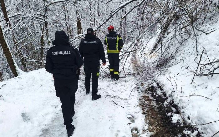 Вонредна состојба поради невремето во 10 српски општини