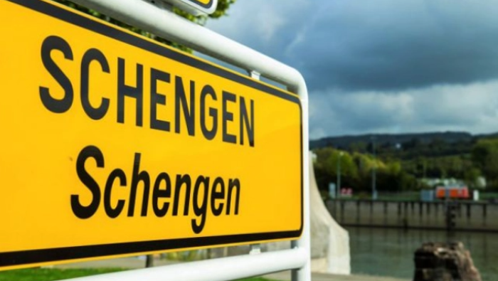 Сите гранични премини на Србија кон Шенген ќе бидат блокирани на 26 јануари, превозниците бараат ревизија на EES