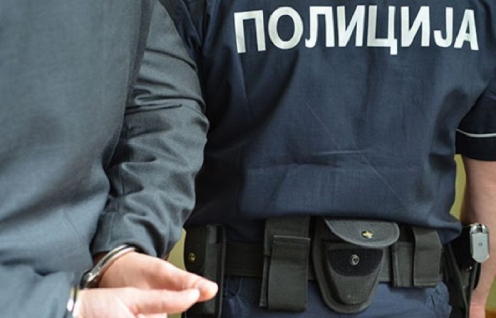 Со остар предмет му се заканувал на градоначалникот на Желино, полицијата го приведе