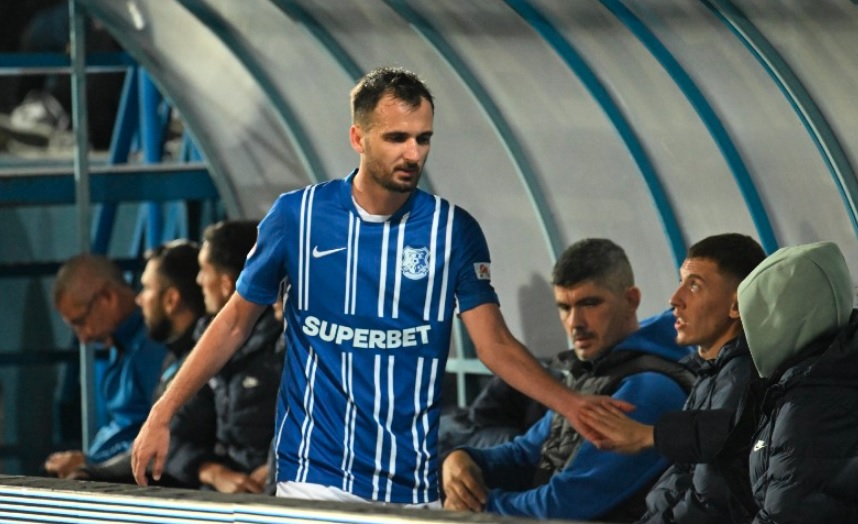 Бобан Николов „раскина“ со Фарул, следи потпис за Вардар